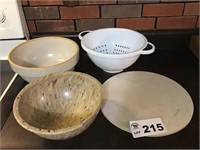 STRAINER, CROCK BOWL, PIZZA STONE, TEXAS WARE