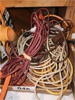LOT HOUSEHOLD EXTENSION CORDS
