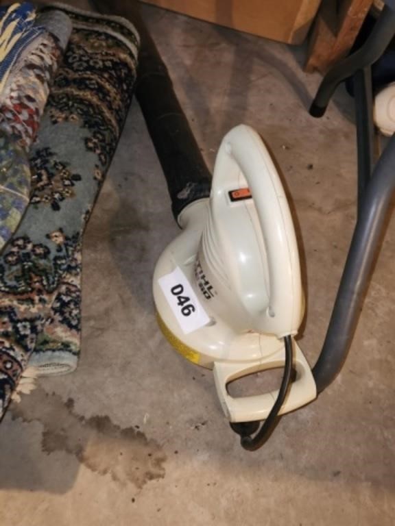 WORKING OLDER ELECTRIC STIHL BLOWER