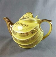 Hall Parade Swirl Vintage Tea Pot 6 Cups