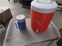 Rubbermaid drink cooler and thermos