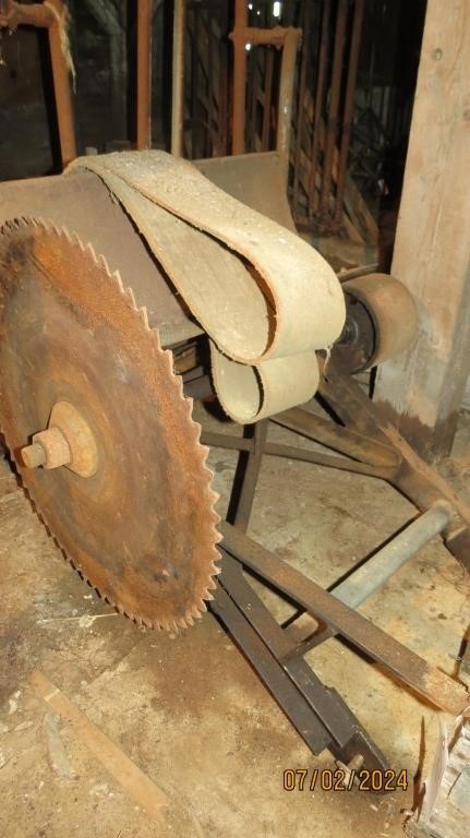 Vintage Flat Belt Pulley Buzz Saw