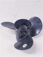 OUTBOARD PROPELLER