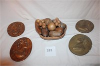 CARVED WOODEN FRUIT & BOWL & 4 POTTERY PLAQUES