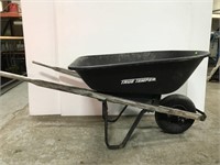 True Temper metal wheelbarrow