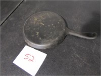SMALLER CAST IRON FRY PAN SKILLET