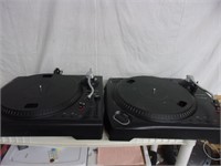 Numark TT 1550 Turntables