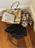 lot of purses