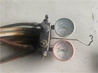 Cutting torch gauges
