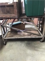 METAL ROLLING CART 24”x36”