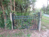6ft Wrought Iron Decorative Gate