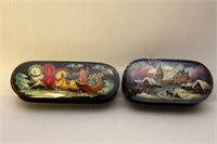 PAIR OF RUSSIAN HAND-DECORATED LACQUERED BOXES