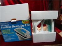 Cordless steam/dry iron.