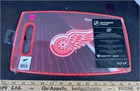 Detroit Red Wings Cutting Board, 14.5" x 9"