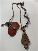 WW2 Military Soldiers Dog Tags & Lock