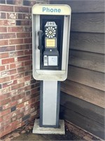 outdoor telephone box w/reproduction payphone -
