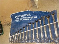 Combo wrench set 8/8 to 1 1/4  BASEMENT