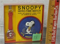 Snoopy embroidered patch, watch, unopened