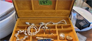 Jewelry box w/ pearls