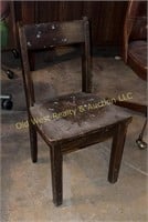 Child’s Wood Chair (BS)