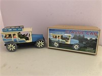 Boxed tin classic car diecast approx 17 cm