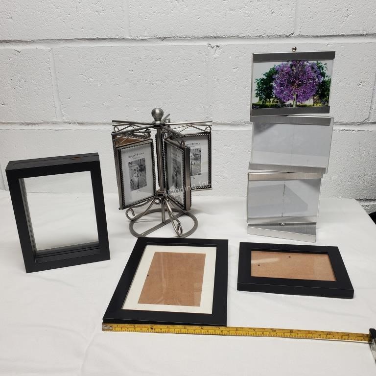 Photo Carousel, shadow Box & Frames -XB