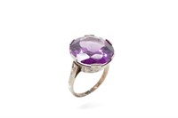 Mid C. Synthetic sapphire & white gold ring