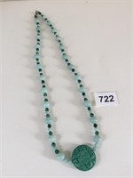 ASIAN STYLE MEDALLION PENDANT NECKLACE GREEN AND