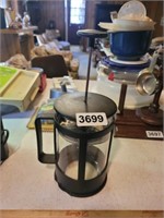 6 CUP FRENCH PRESS COFFEE MAKER