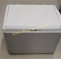 Coleman 12 volt electric cooler