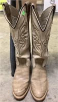 Bronson Shoe Company Ladies Boots Size 5.5