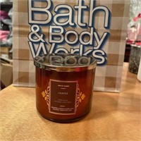 $26.95 2X Bath & Body Works Bbw Leaves Candle AZ3