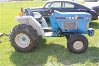 Ford 1320 Tractor Showing 1,639 Hours Runs Needs