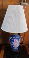 Floral ceramic table lamp w/pleated fabric shade