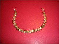 14 Karat Gold Bracelet  6 Inches Long