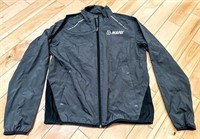 WOMANS WINDBREAKER SMALL