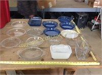 16 pcs. Pyrex and Corning glass baking dishes,
