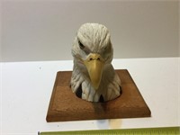Bald eagle statue
