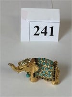 GOLD TONE ELEPHANT PIN WITH BLUE STONES CLEAR