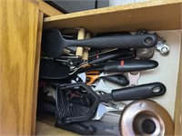 UTENSILS BOX LOT