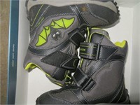 BOYS BOOTS - GEOX SZ 10 CHILDS