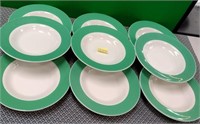 11 - 9 PIECES GREEN/WHITE PLATES (Y143)