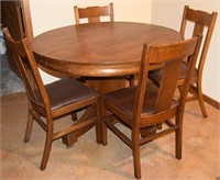 Antique Tiger Oak Pedestal Dining Table + 4 Chairs