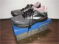 Brooks Mrs "AdrenalineGTS22" Running-Size 9.5W