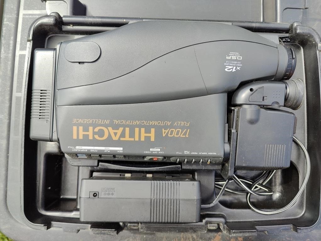 Hitachi 1700 Video Camera
