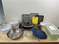 Kitchen/bakeware, Pyrex, Calphalon, Farberware
