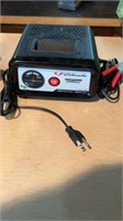 Schumacher 12v Battery Charger Maintainer works