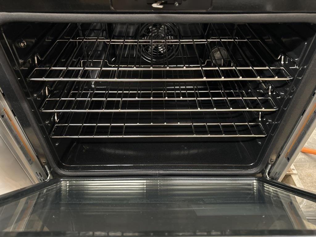 OVEN (OPEN BOX, UNTESTED)