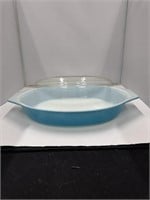 Vintage Pyrex Casserole Dish w/ Clear Cover