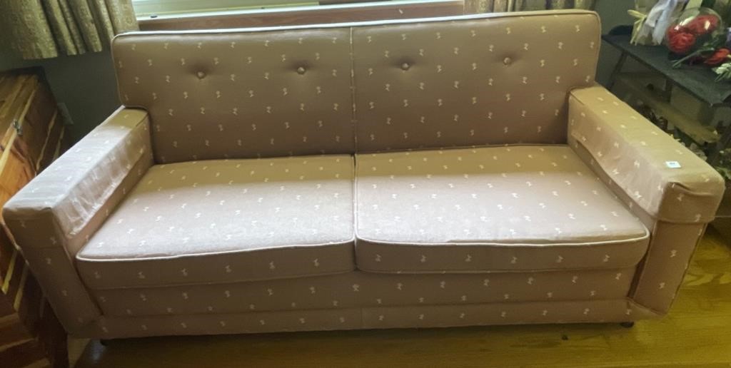 5 FOOT SLEEPER SOFA